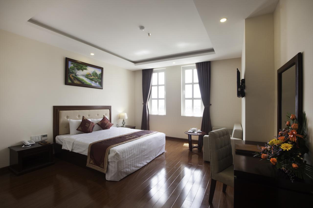 Khanh Linh Hotel เปลกู ภายนอก รูปภาพ