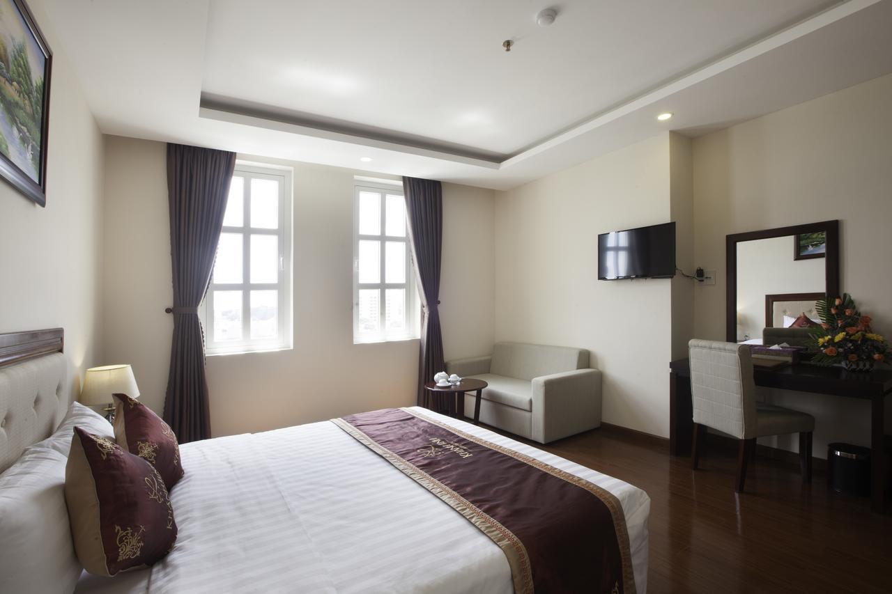 Khanh Linh Hotel เปลกู ภายนอก รูปภาพ